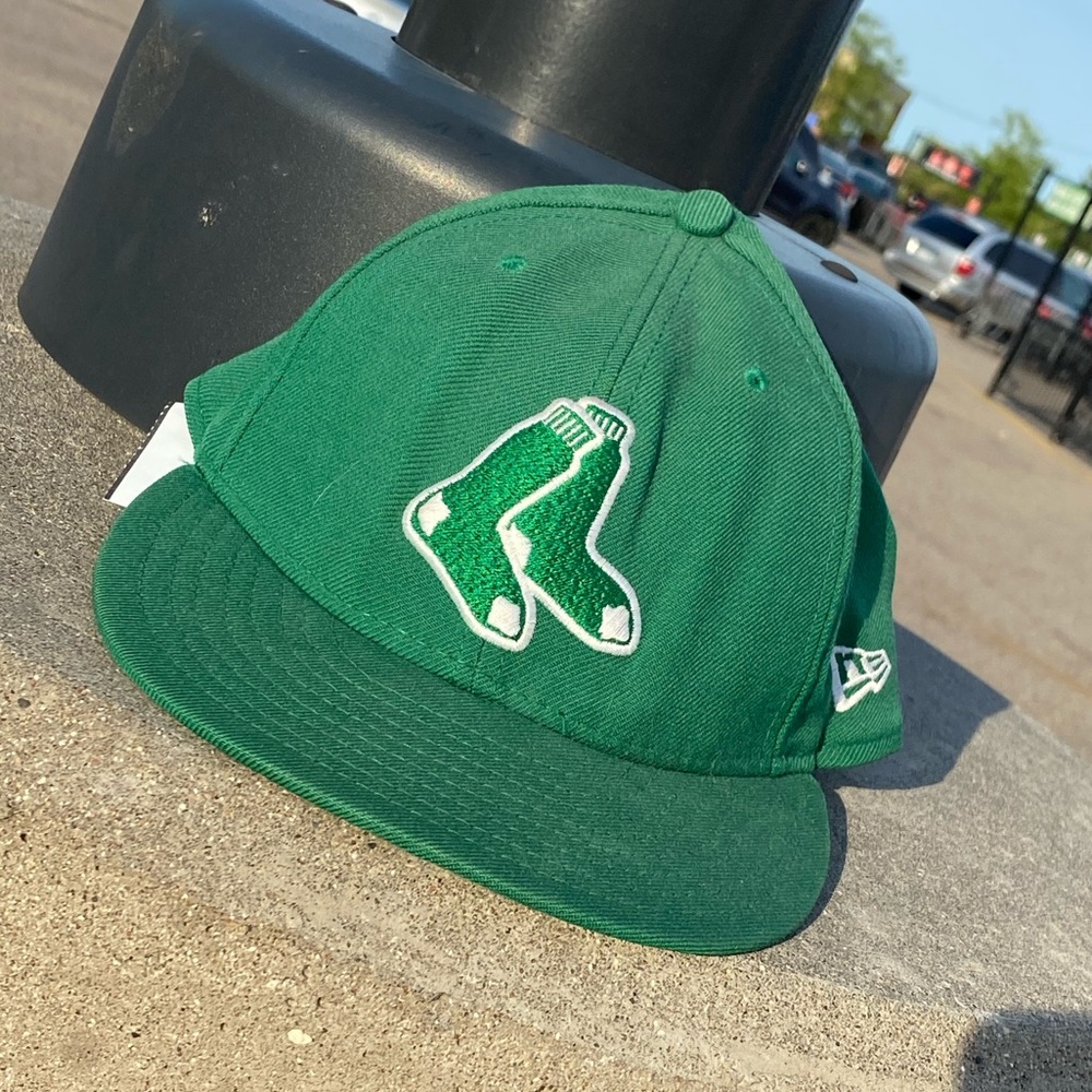 Rare Green “Red Sox” Baseball Team Hat Cap OS